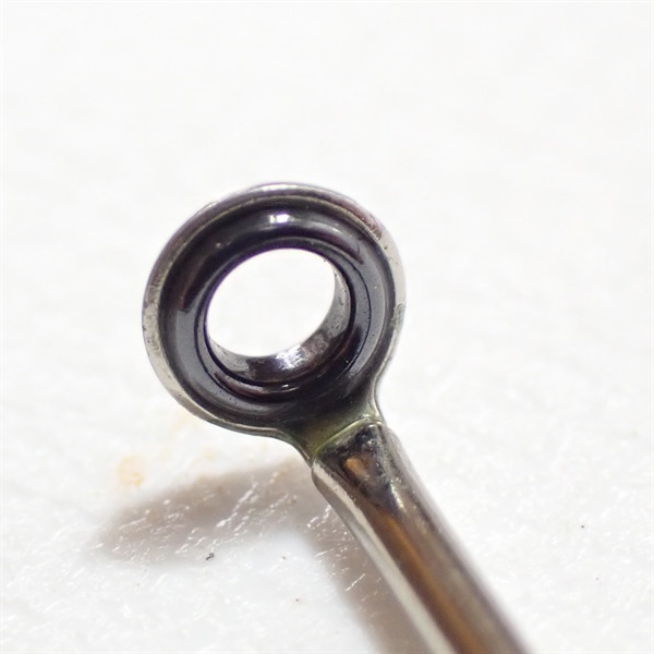 サーティーフォー＋Ｅ４１０Ｍ